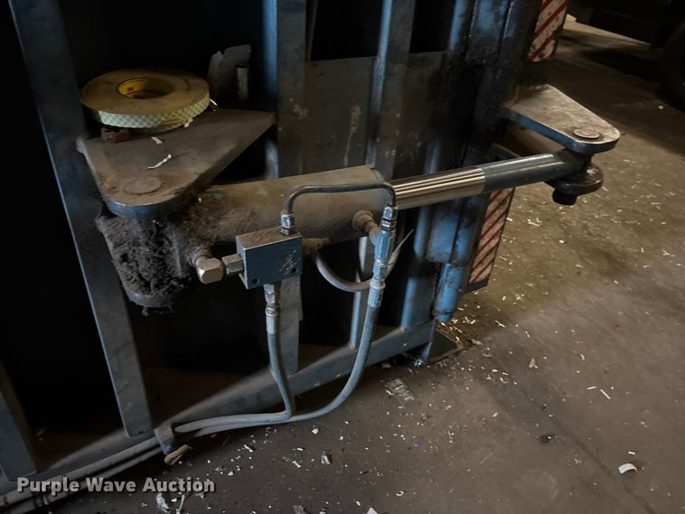 image for item DW7257 2016 Marathon SE-504842-830 carboard baler