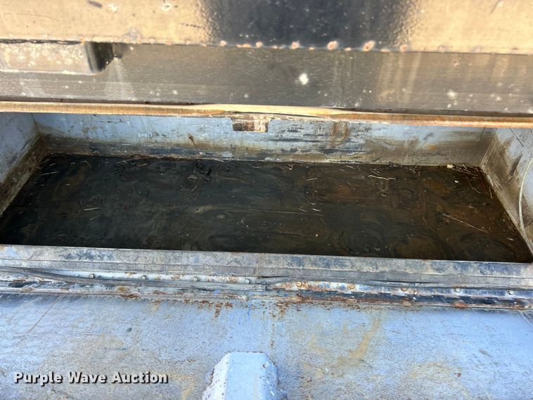 image for item DX1494 1990 Ford C8000 flatbed truck