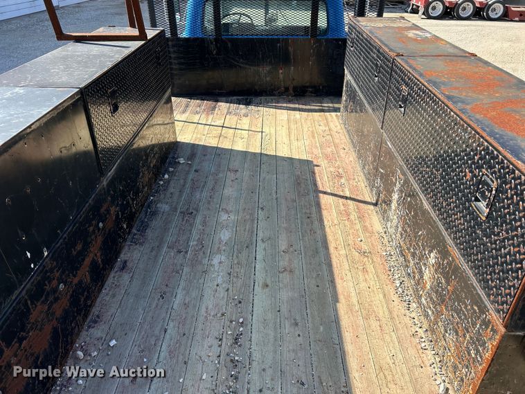 image for item DX1494 1990 Ford C8000 flatbed truck