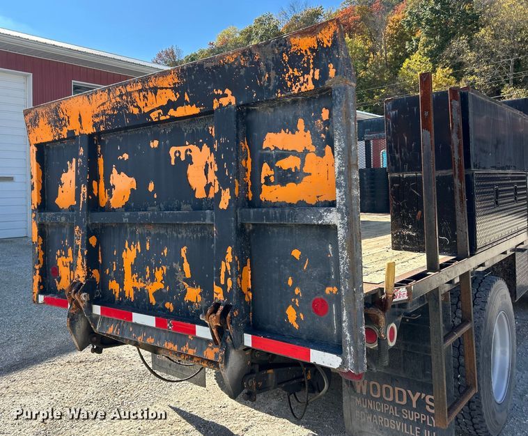 image for item DX1494 1990 Ford C8000 flatbed truck