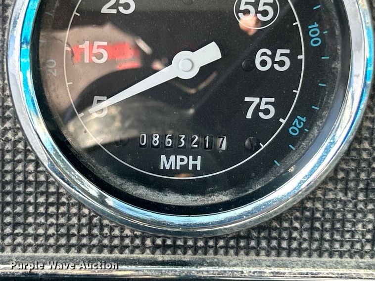 image for item DX1494 1990 Ford C8000 flatbed truck