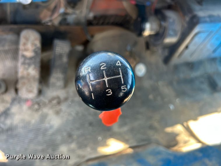 image for item DX1494 1990 Ford C8000 flatbed truck