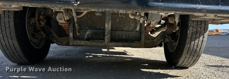 image for item DX1494 1990 Ford C8000 flatbed truck