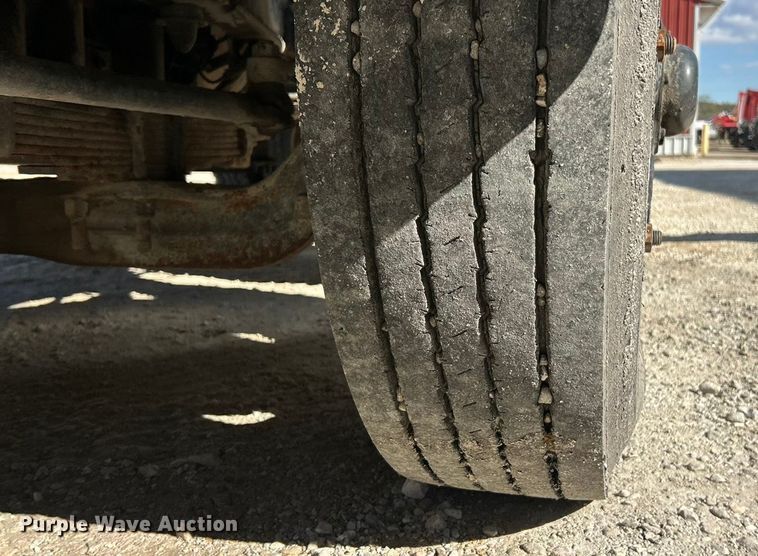 image for item DX1494 1990 Ford C8000 flatbed truck