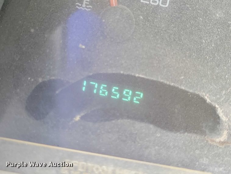 image for item DX6586 1999 Dodge Ram 1500 pickup truck