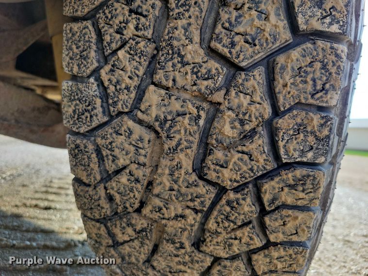 image for item DX6586 1999 Dodge Ram 1500 pickup truck