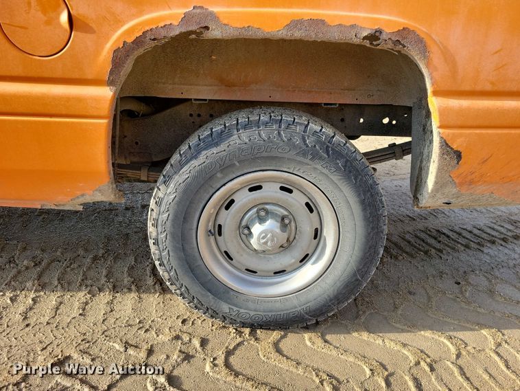 image for item DX6586 1999 Dodge Ram 1500 pickup truck