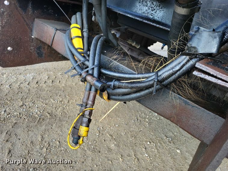 image for item DX6588 1998 International  2554 dump truck