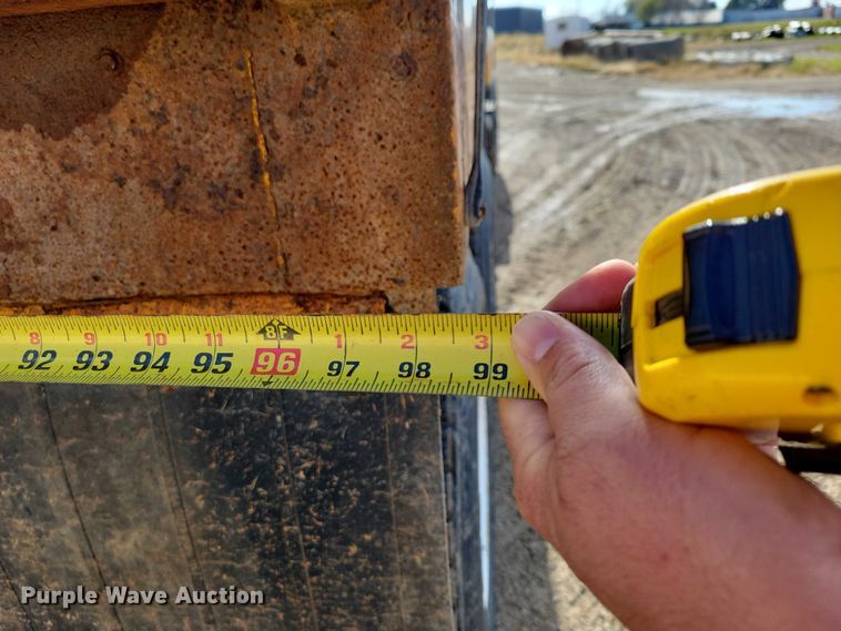 image for item DX6588 1998 International  2554 dump truck