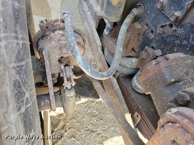 image for item DX6588 1998 International  2554 dump truck