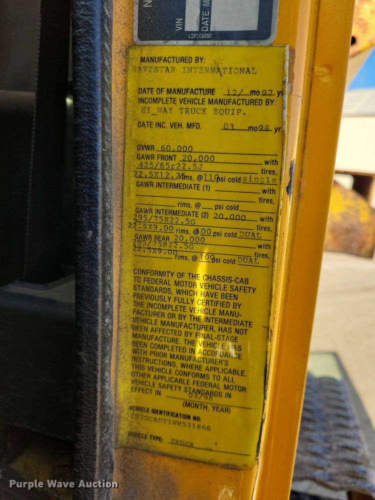 image for item DX6588 1998 International  2554 dump truck