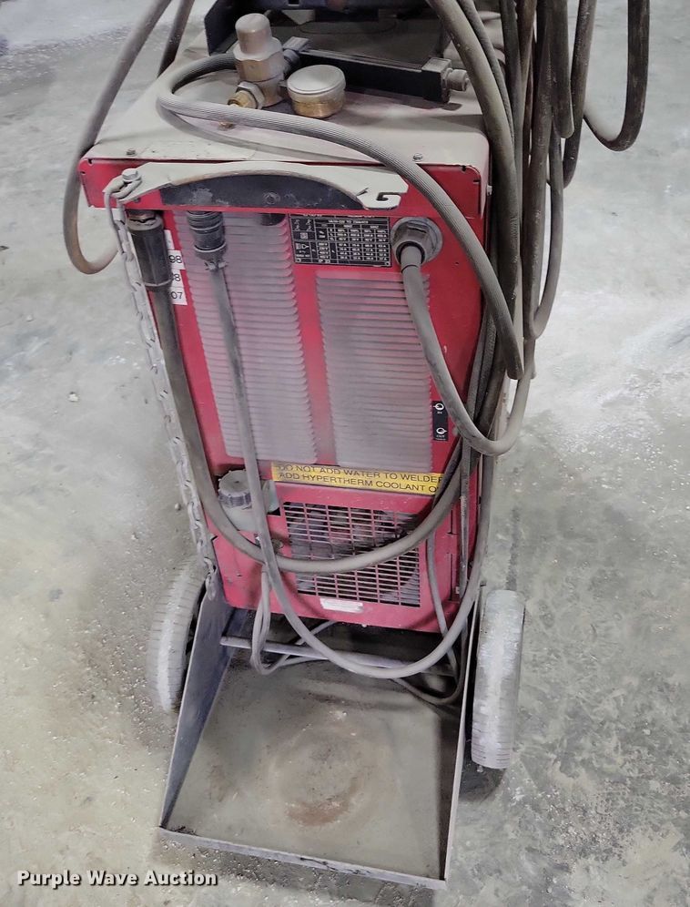 image for item DX6589 Lincoln Powerwave 450 welder