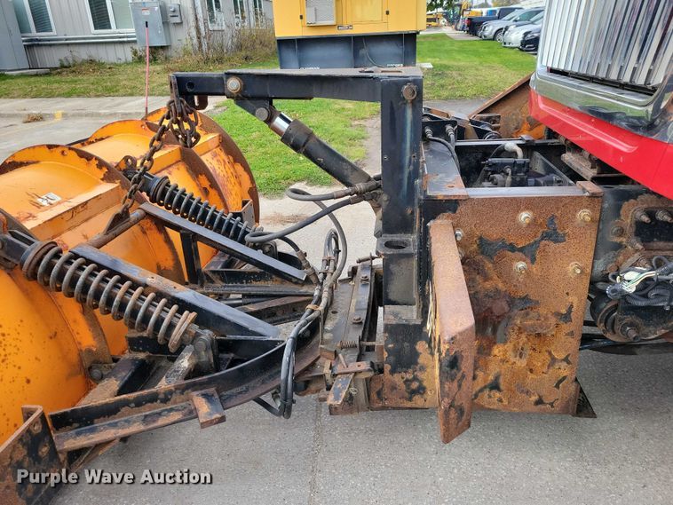 image for item DX6590 2012 International  Work Star 7600 dump truck