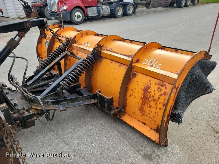 image for item DX6590 2012 International  Work Star 7600 dump truck