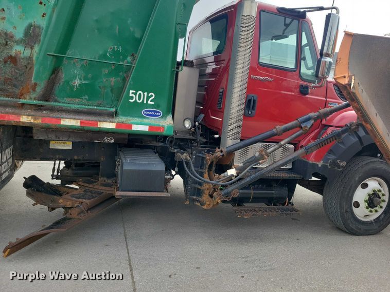 image for item DX6590 2012 International  Work Star 7600 dump truck