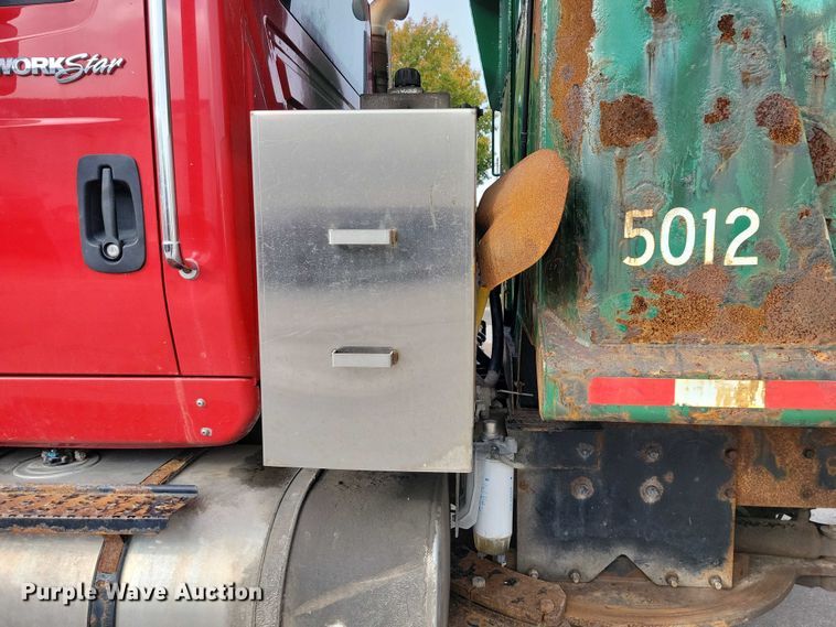 image for item DX6590 2012 International  Work Star 7600 dump truck