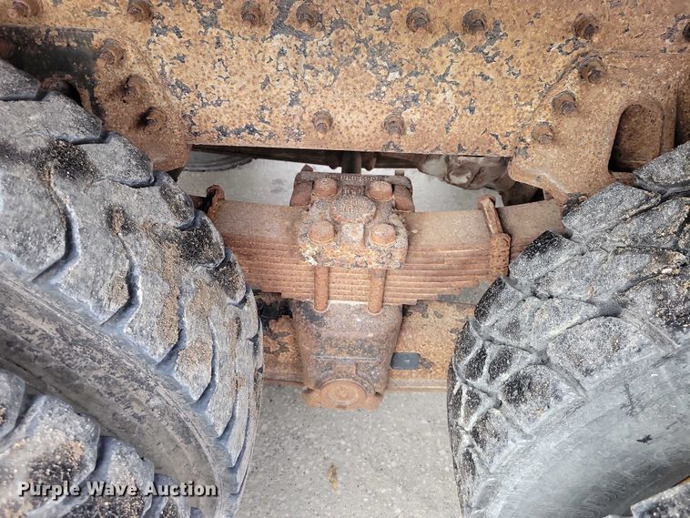 image for item DX6590 2012 International  Work Star 7600 dump truck