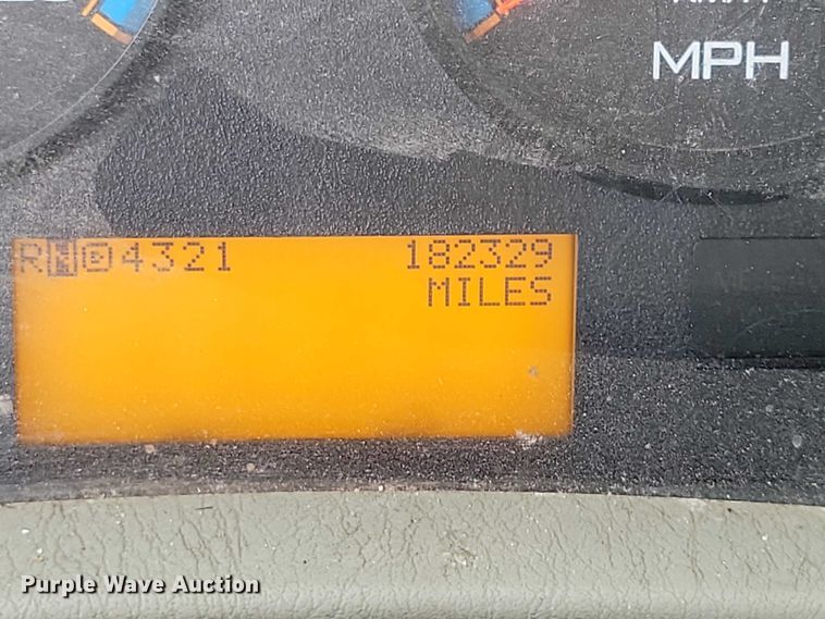 image for item DX6590 2012 International  Work Star 7600 dump truck