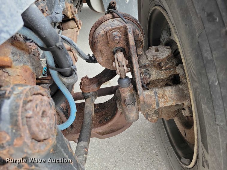 image for item DX6590 2012 International  Work Star 7600 dump truck