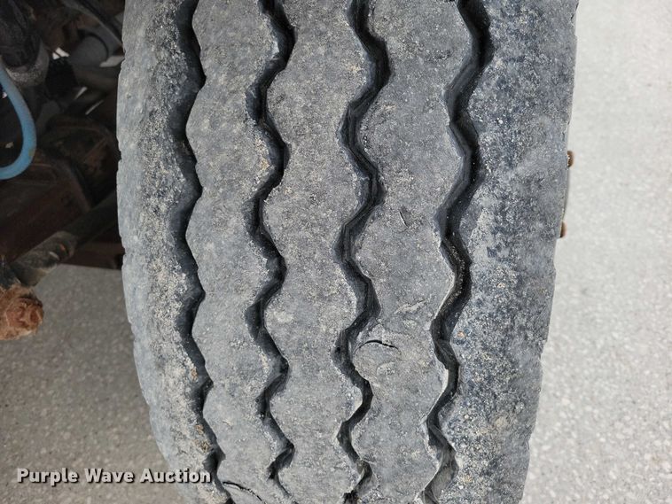 image for item DX6590 2012 International  Work Star 7600 dump truck