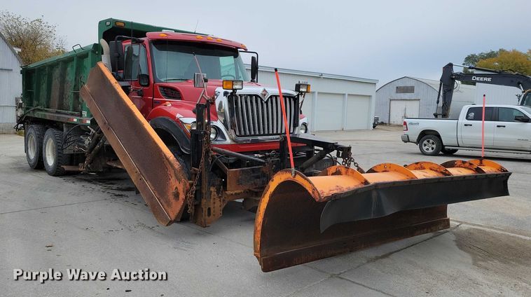 image for item DX6591 2011 International  Work Star 7500 dump truck