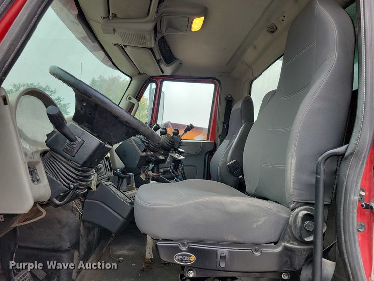 image for item DX6591 2011 International  Work Star 7500 dump truck