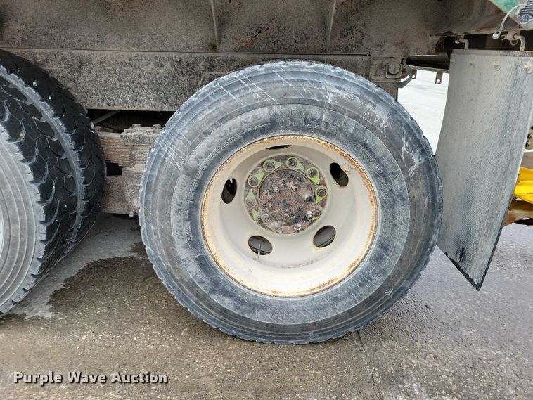 image for item DX6591 2011 International  Work Star 7500 dump truck