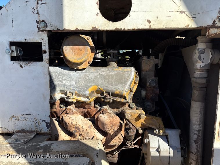 image for item DY8320 Vibro-Plus CC42A double drum roller