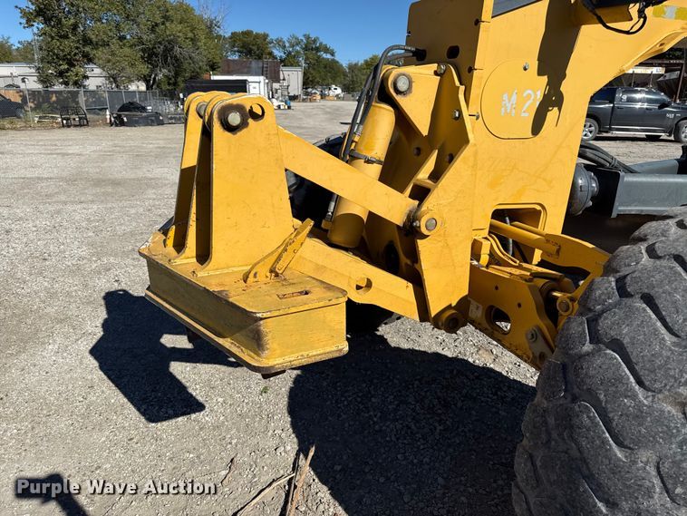 image for item DY8321 2009 John Deere 770G motor grader