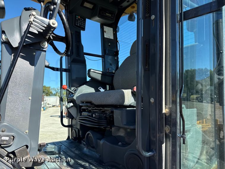 image for item DY8321 2009 John Deere 770G motor grader