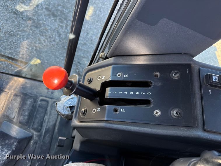 image for item DY8321 2009 John Deere 770G motor grader