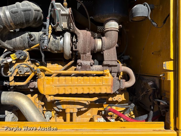 image for item DY8321 2009 John Deere 770G motor grader