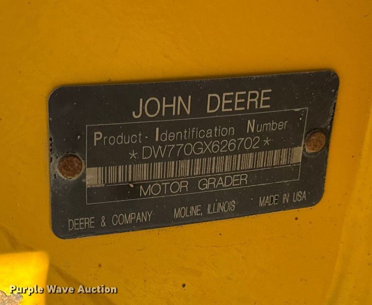 image for item DY8321 2009 John Deere 770G motor grader