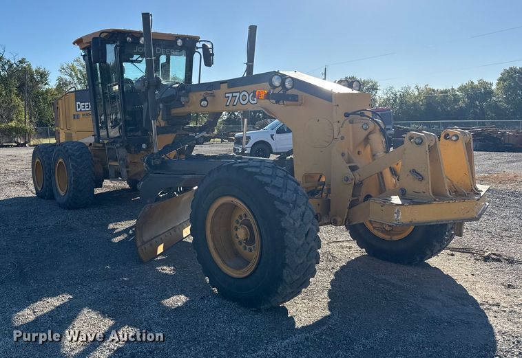 MOTOCONFORMADORA JOHN DEERE 770G 2009