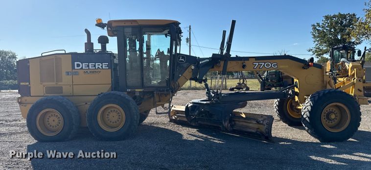 MOTOCONFORMADORA JOHN DEERE 770G 2009