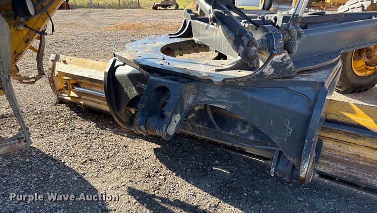 image for item DY8322 2009 John Deere 770G motor grader