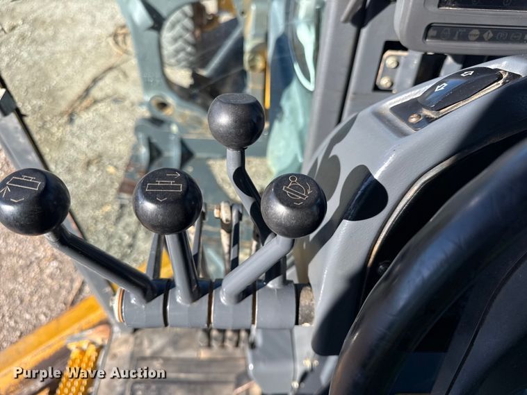 image for item DY8322 2009 John Deere 770G motor grader