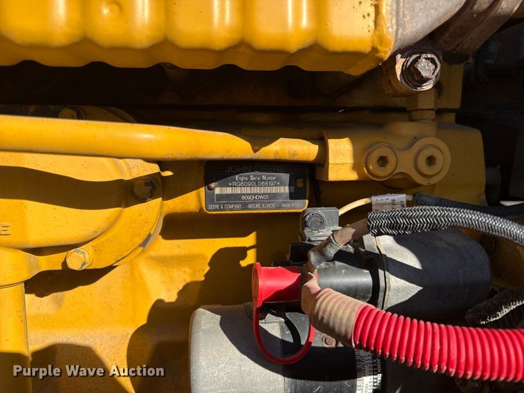 image for item DY8322 2009 John Deere 770G motor grader