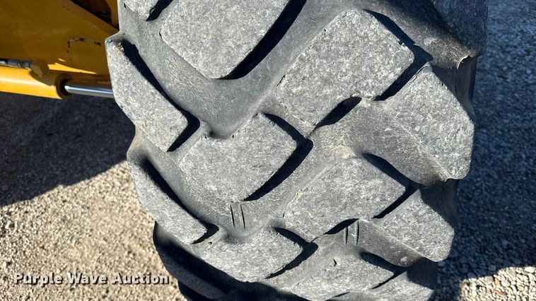 image for item DY8322 2009 John Deere 770G motor grader