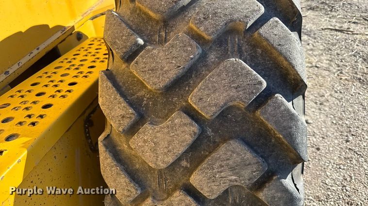 image for item DY8322 2009 John Deere 770G motor grader