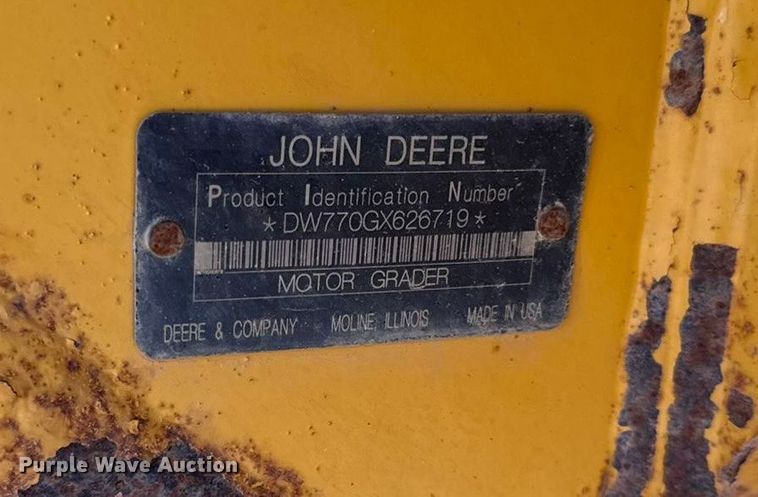 image for item DY8322 2009 John Deere 770G motor grader