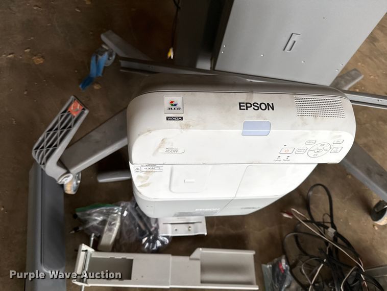 image for item DY8357 Office supplies