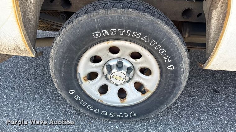 image for item DY8456 2012 Chevrolet Silverado 1500 Ext. Cab pickup truck