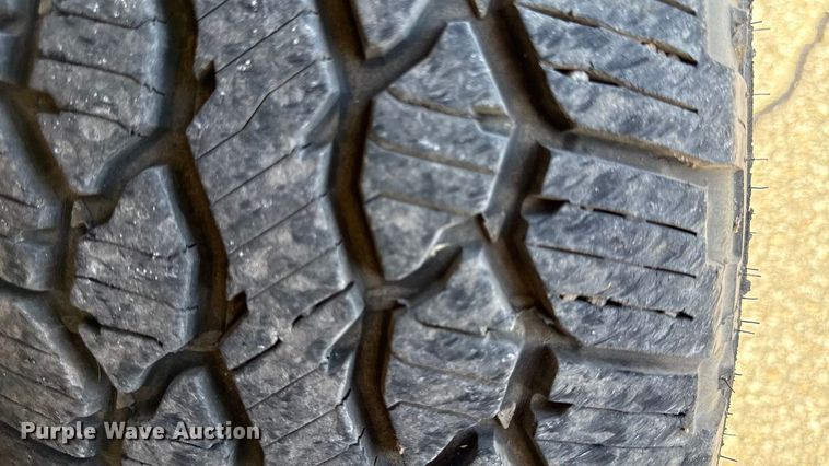 image for item DY8456 2012 Chevrolet Silverado 1500 Ext. Cab pickup truck