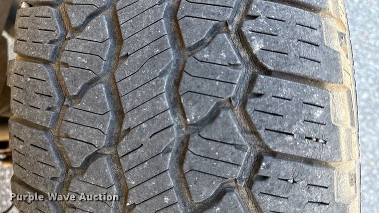 image for item DY8456 2012 Chevrolet Silverado 1500 Ext. Cab pickup truck