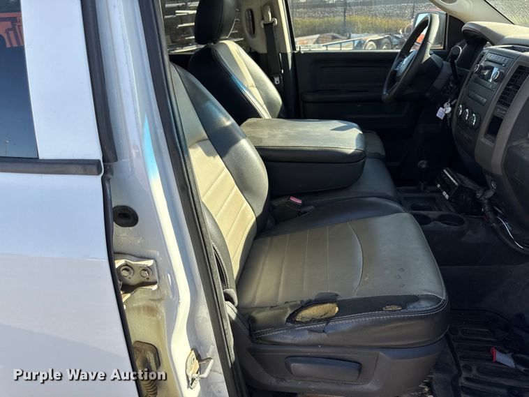 image for item DY8457 2012 Dodge Ram 2500HD Crew Cab pickup truck