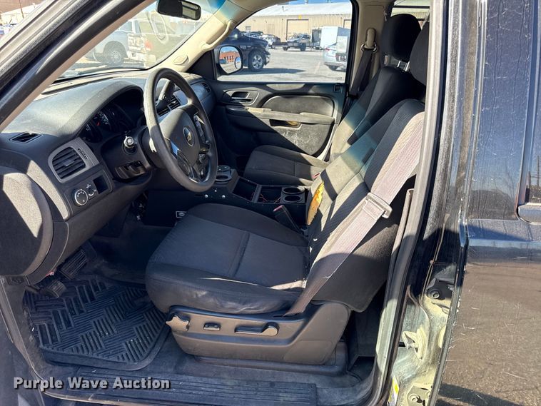 image for item DY8459 2014 Chevrolet Tahoe Police SUV