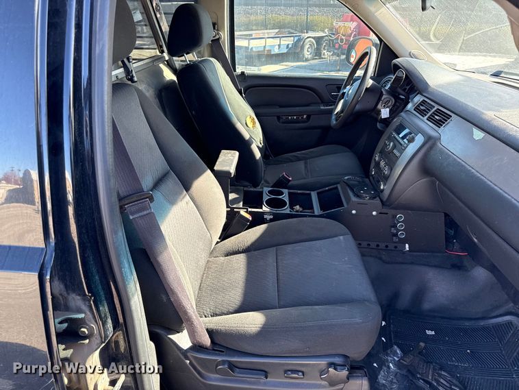 image for item DY8459 2014 Chevrolet Tahoe Police SUV