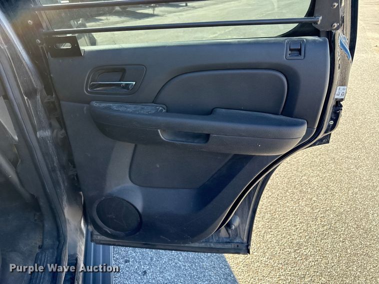 image for item DY8459 2014 Chevrolet Tahoe Police SUV