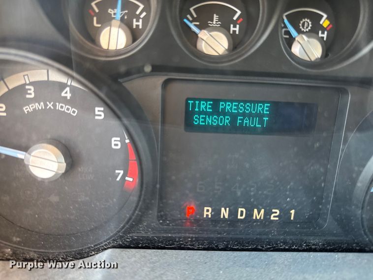 image for item DY8460 2011 Ford F250 Super Duty SuperCab pickup truck